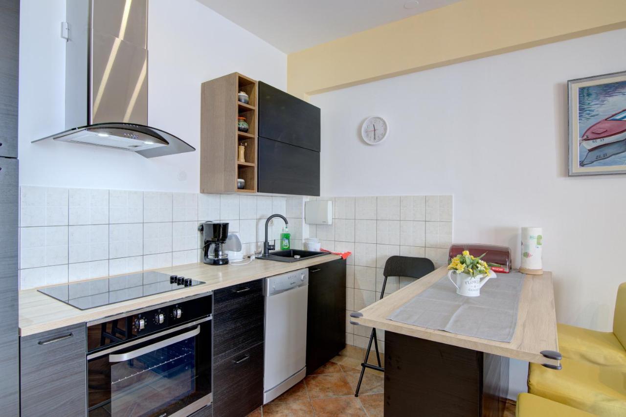 Apartment Riva Senj  Eksteriør billede